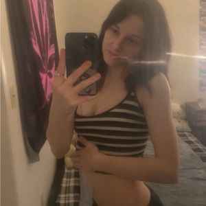 Meet your Posher, Ally